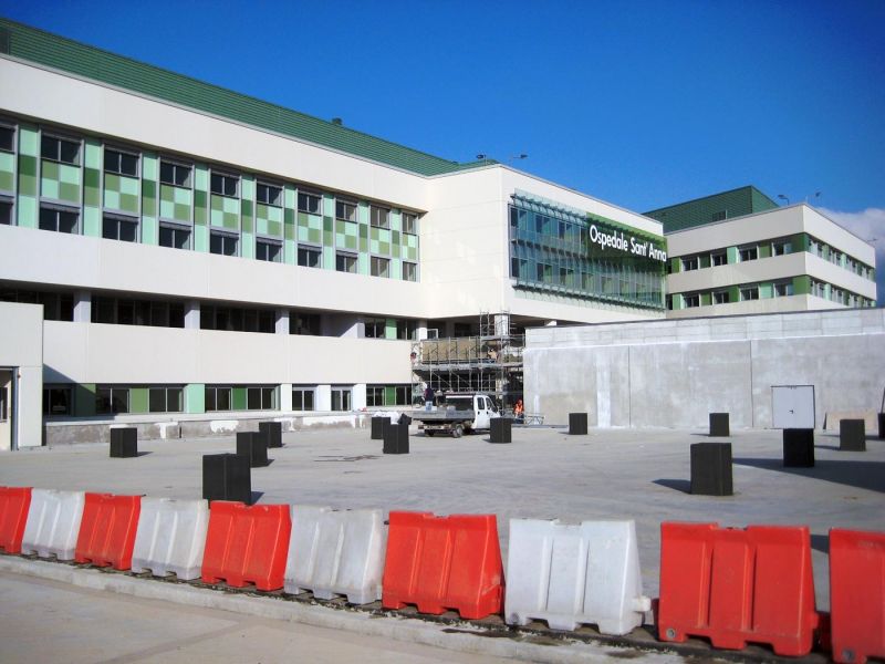 Nuovo ospedale "S. Anna"